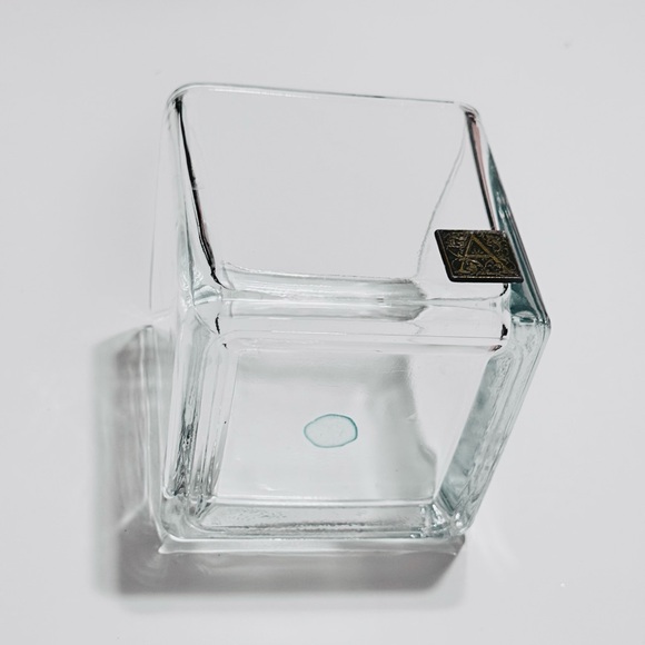 AROMATIQUE 4” Clear Glass Square Vase w Gold “A” - Makeup Brush or Pen Holder - Picture 4 of 7